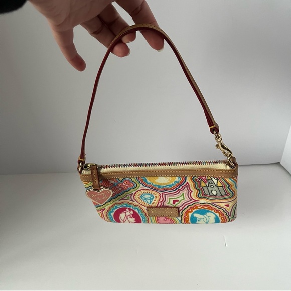 Disney Princess Dooney & Bourke Pop Princess Large Slim Wristlet/Bag* - Picture 6 of 11